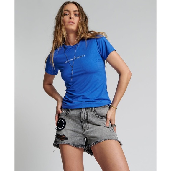 One Teaspoon Tops - One Teaspoon Welcome To Realty Fitted Tee‎ NWT